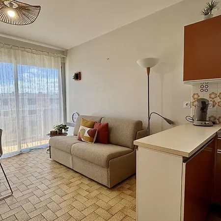 4 Pers, Proche Et Commerces, Balcon Ensoleille, Garage Inclus - Fr-1-229c-45 * Port-la-Nouvelle